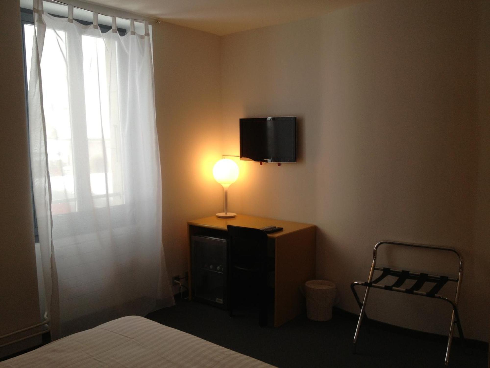 Hotel Au Boeuf Rouge à Crassier Extérieur photo